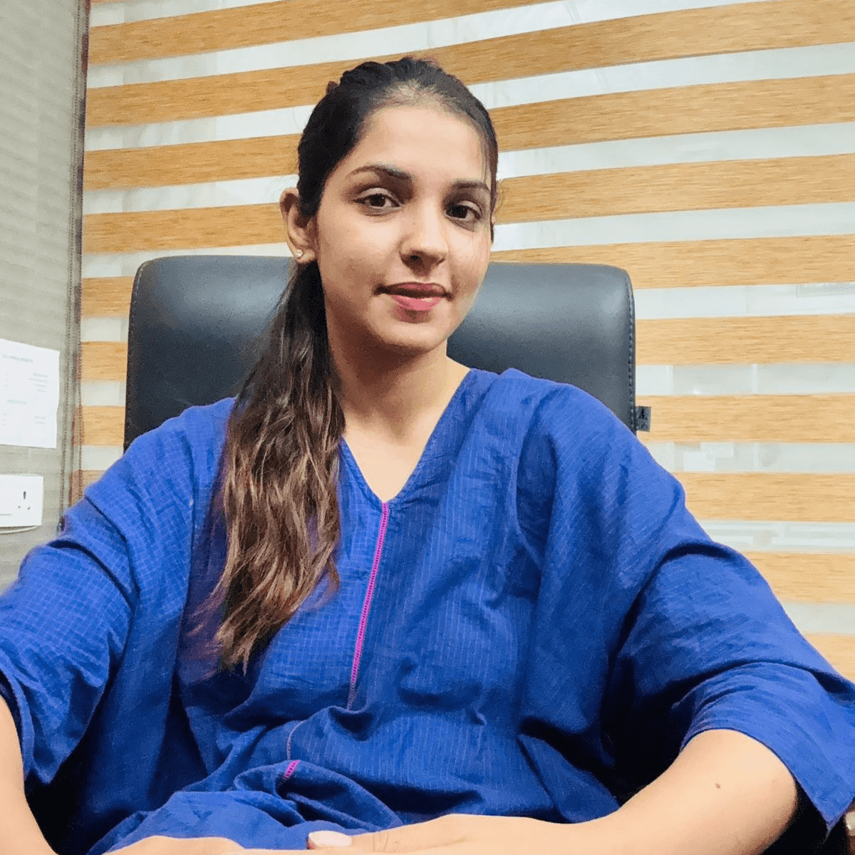 Dr. Abhilasha Tomar - laparoscopic surgeon - Obstetrician in Dehradun